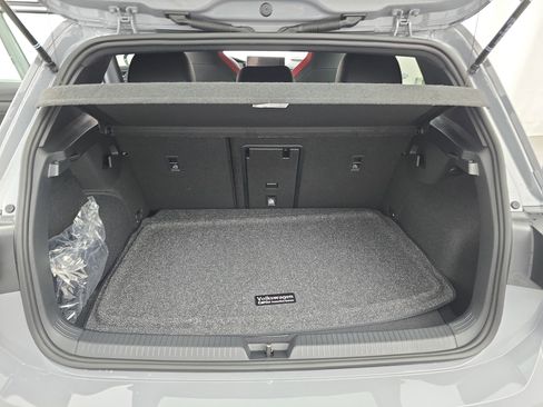 New 2026 Volkswagen GTI SE image 12