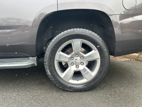 Used 2017 Chevrolet Tahoe LT image 24