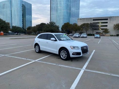 Used 2016 Audi Q5 2.0T Premium w/ Audi MMI Navigation Plus image 2