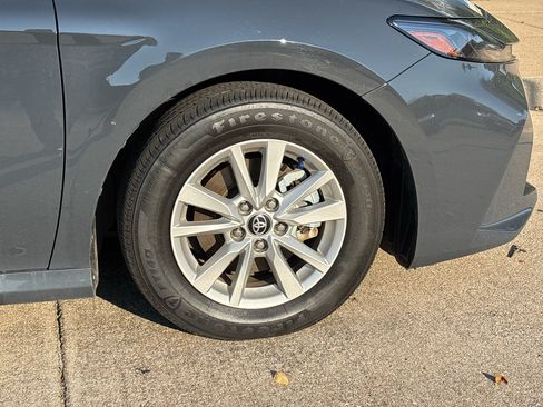 Used 2025 Toyota Camry LE FWD image 10