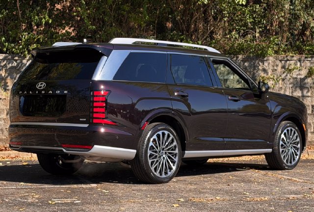 Used 2026 Hyundai Palisade Calligraphy AWD/4WD image 5