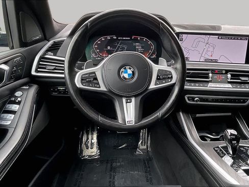 Used 2022 BMW X7 M50i w/ Cold Weather Package AWD/4WD image 5