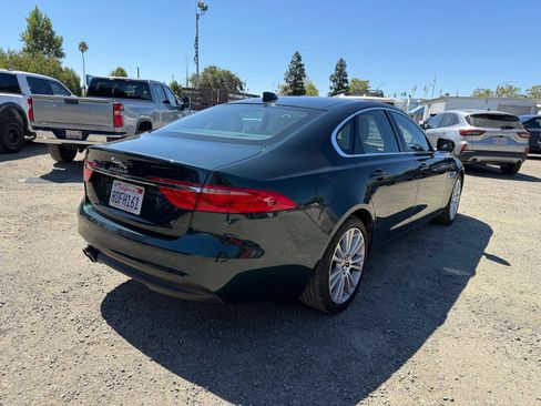 Used 2017 Jaguar XF Prestige RWD image 5