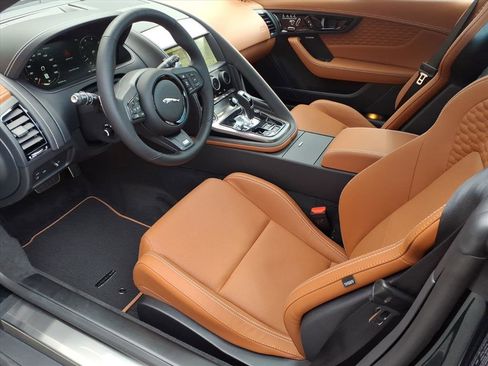 New 2024 Jaguar F-TYPE R image 18