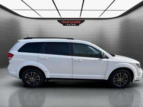 Used 2018 Dodge Journey SE w/ Popular Equipment Group image 6