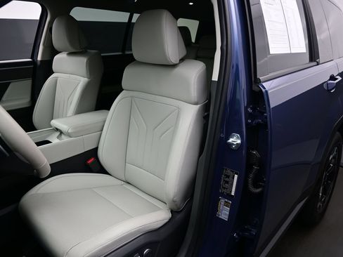 Certified 2026 Hyundai Santa Fe SEL AWD/4WD image 12