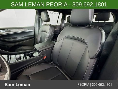 New 2025 Jeep Grand Cherokee Limited image 21
