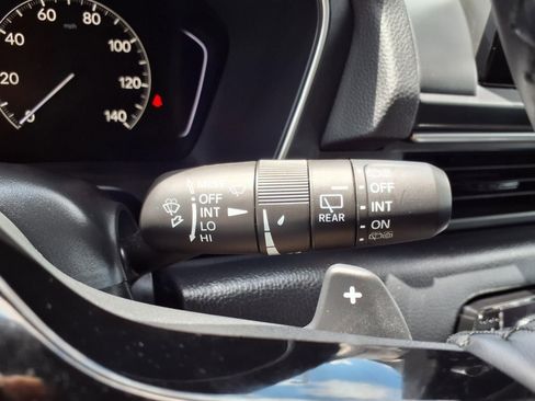 Used 2025 Honda Pilot Touring image 19