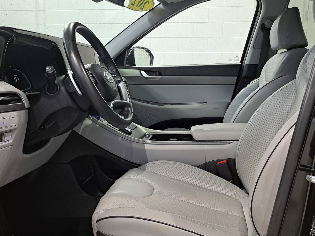 Used 2024 Hyundai Palisade SEL FWD image 22