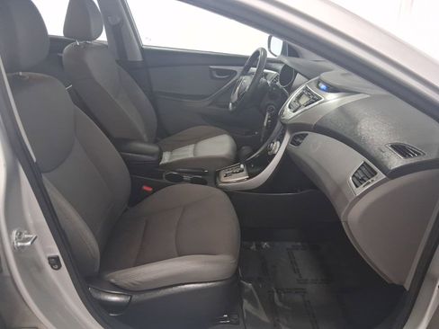 Used 2011 Hyundai Elantra GLS w/ Preferred Equipment Pkg 3 FWD image 17
