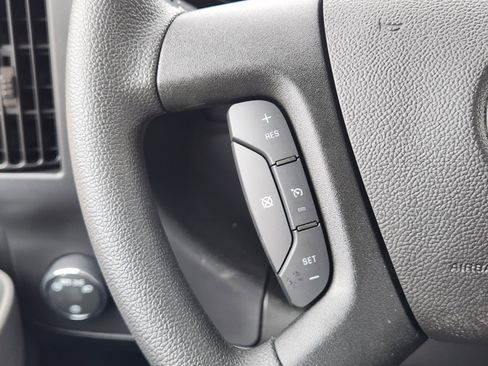 New 2025 Chevrolet Express 3500 LS w/ Chrome Appearance Package image 30