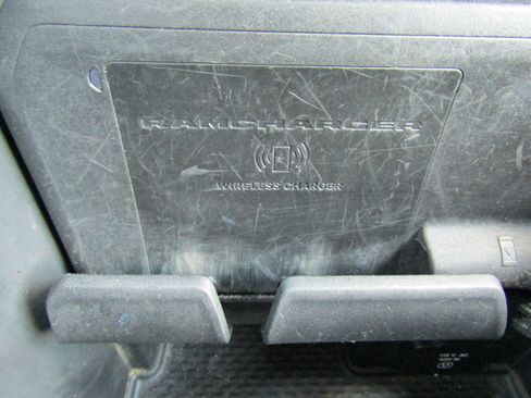 Used 2021 RAM 1500 Limited w/ Body Color Bumper Group image 37