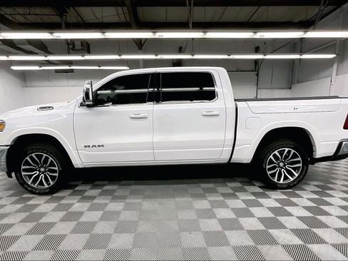 Used 2025 RAM 1500 Limited w/ Trailer Tow Group AWD/4WD image 15