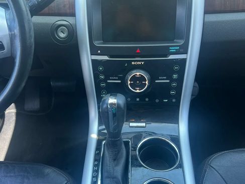 Used 2013 Ford Edge Limited FWD image 12