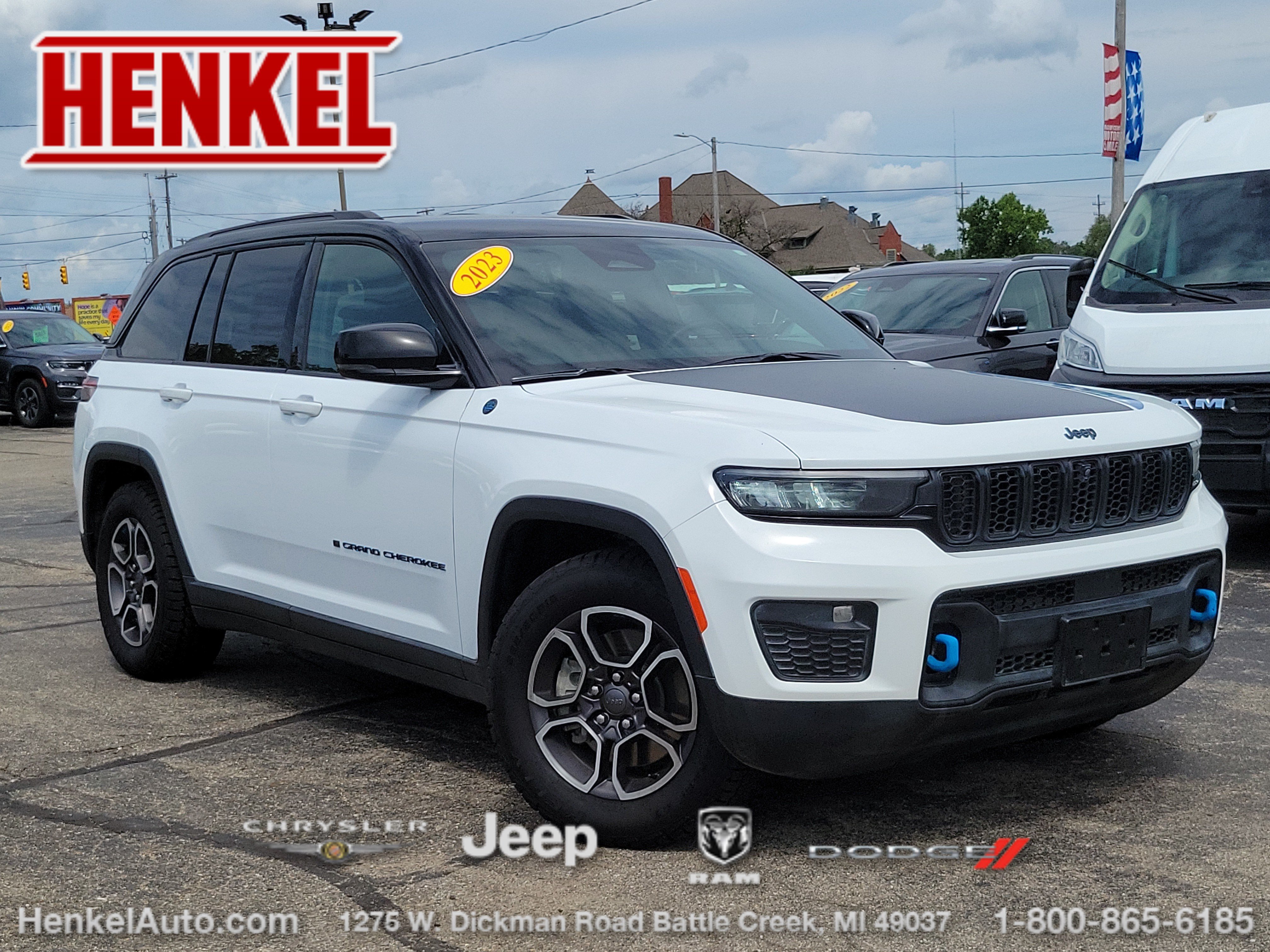 Used 2023 Jeep Grand Cherokee Trailhawk AWD/4WD image 1