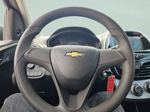 Used 2018 Chevrolet Spark LS FWD image 27