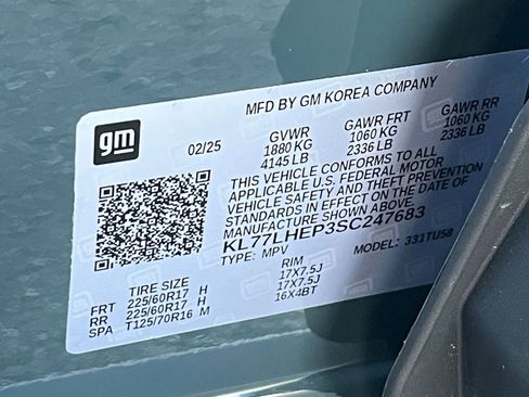 Used 2025 Chevrolet Trax LT image 27