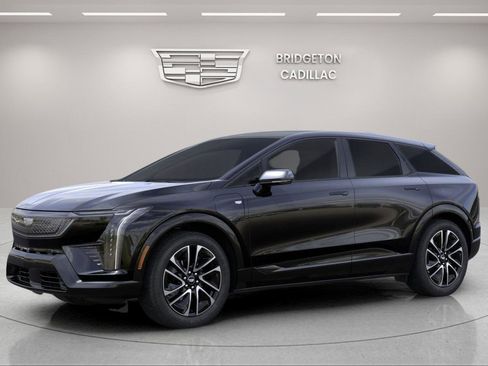 New 2026 Cadillac Optiq Sport 1 w/ LPO, Floor Liner Package image 5