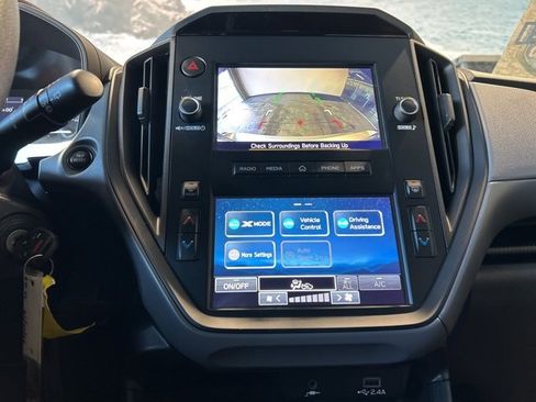 Used 2024 Subaru Crosstrek 2.0i image 6