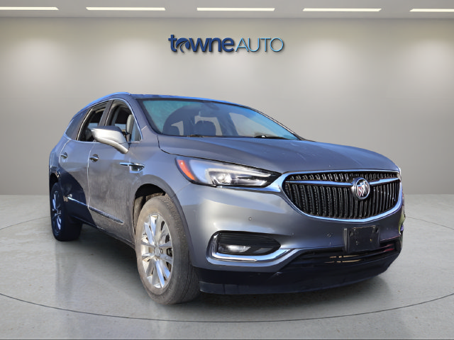 Used 2021 Buick Enclave Premium w/ Sun and Sites Package AWD/4WD image 4