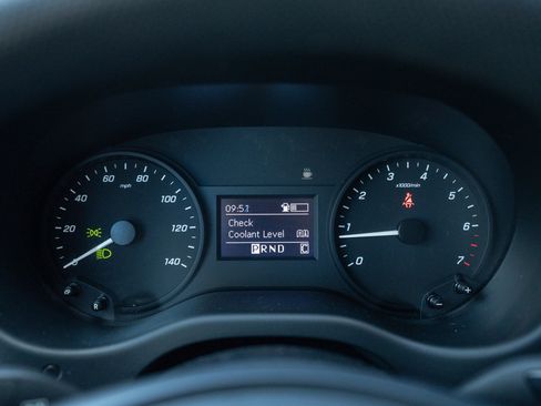 Used 2022 Mercedes-Benz Metris image 21