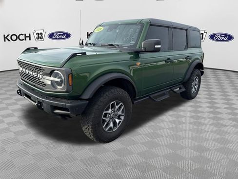 Used 2024 Ford Bronco Badlands AWD/4WD image 3