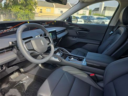 New 2026 Lincoln Nautilus Premier image 12