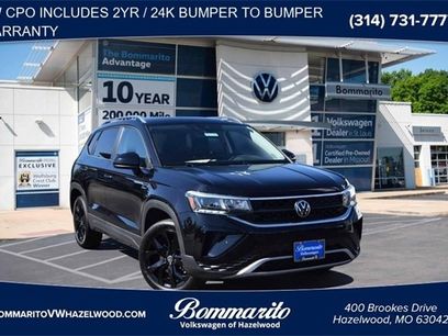 Certified 2024 Volkswagen Taos SE w/ Black Wheel Package