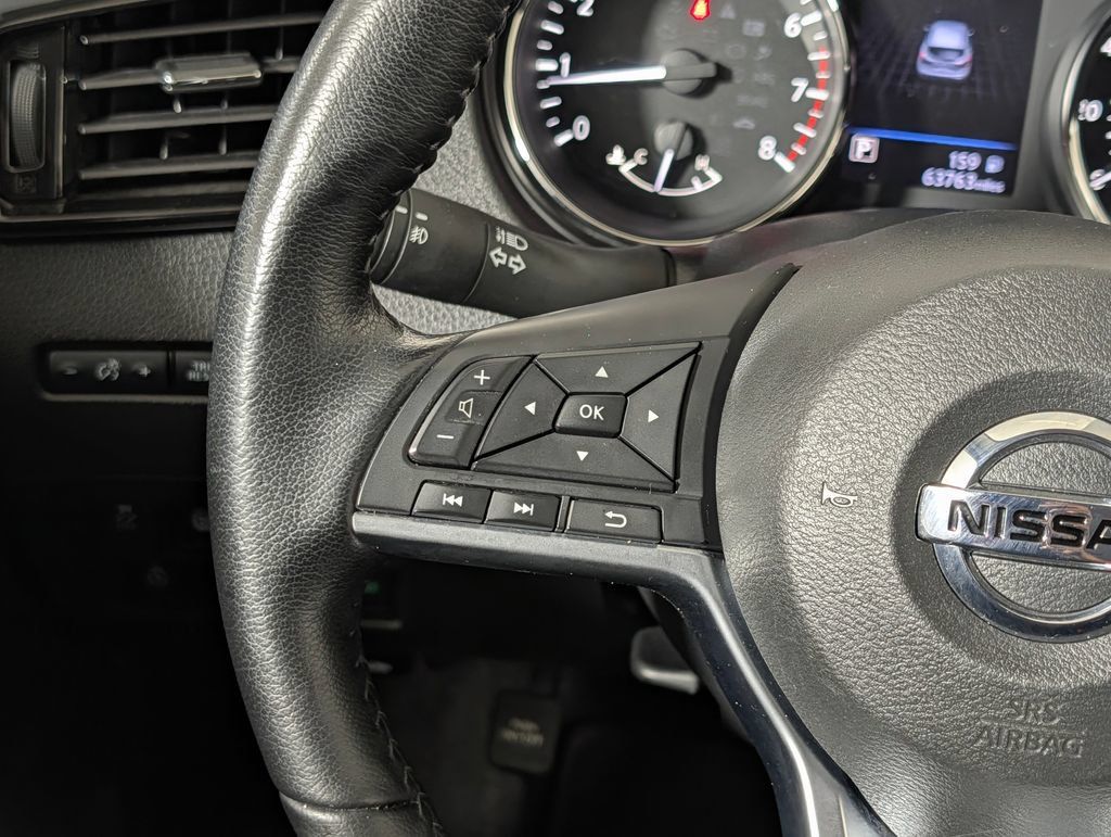 Used 2021 Nissan Rogue Sport SV FWD image 18