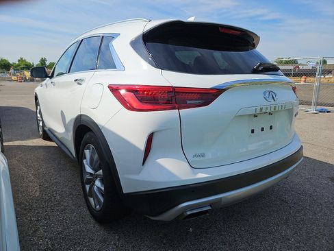 Used 2020 INFINITI QX50 Luxe w/ Navigation Package AWD/4WD image 6
