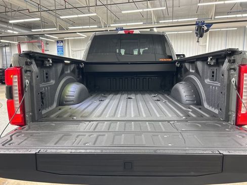 Used 2026 Ford F250 Lariat w/ Black Appearance Package image 33