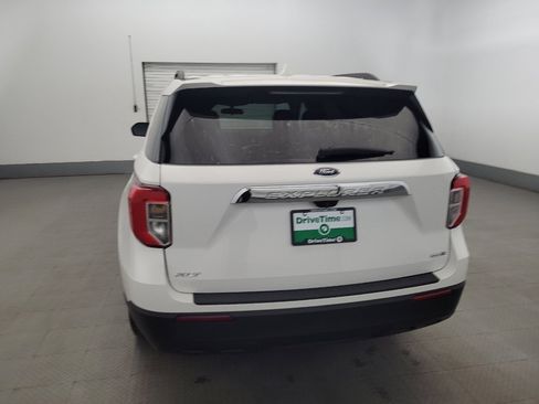 Used 2020 Ford Explorer XLT AWD/4WD image 6