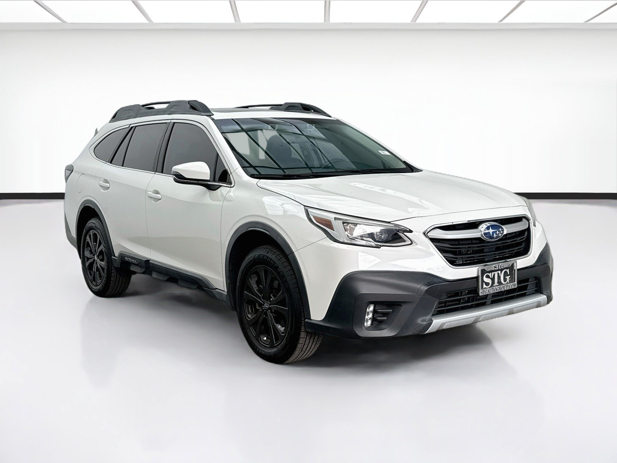 Used 2021 Subaru Outback Limited XT AWD/4WD image 3