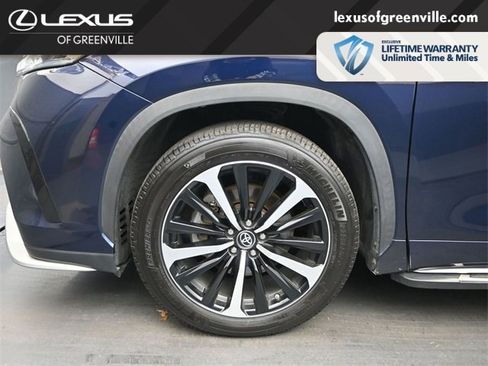 Used 2022 Toyota Highlander XSE image 9