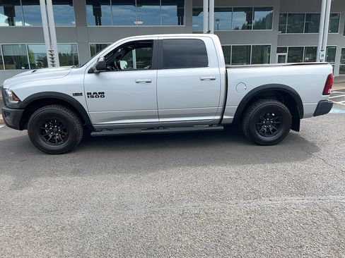 Used 2018 RAM 1500 Rebel w/ Luxury Group AWD/4WD image 4