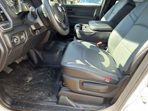 New 2026 RAM 4500 Tradesman w/ Chrome Appearance Group image 17