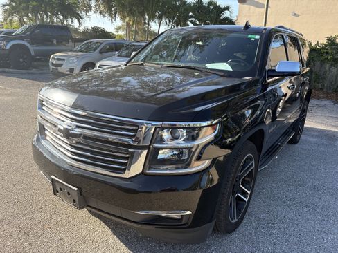 Used 2020 Chevrolet Tahoe Premier w/ Max Trailering Package AWD/4WD image 3