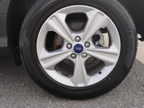 Used 2014 Ford Escape SE image 9