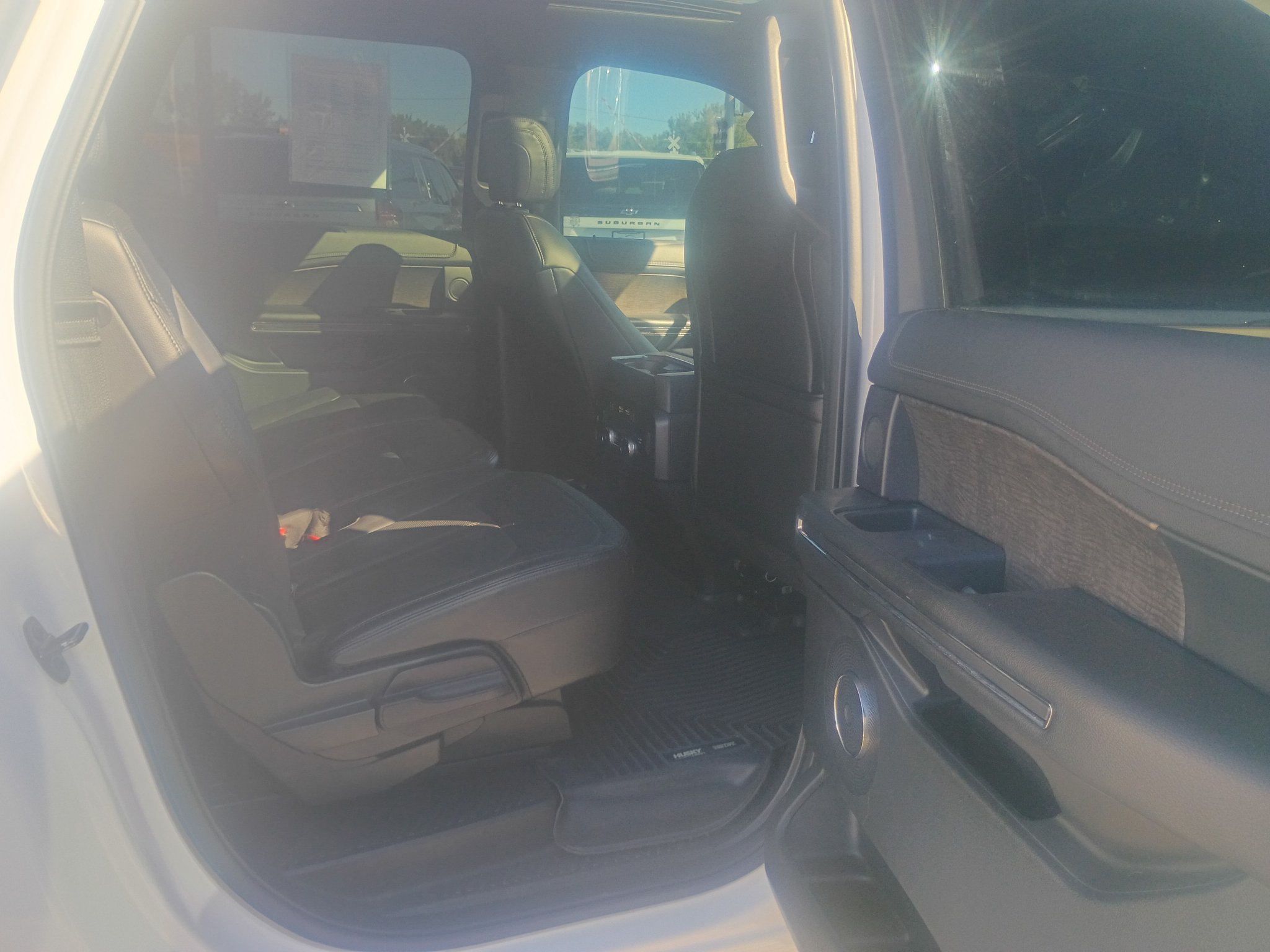 Used 2018 Ford Expedition Max Limited w/ Equipment Group 302A AWD/4WD image 14