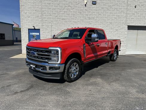Certified 2024 Ford F250 Lariat w/ Lariat Ultimate Package AWD/4WD image 2