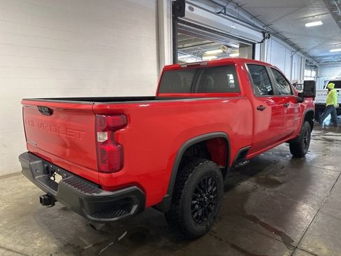 Used 2024 Chevrolet Silverado 3500 W/T image 4
