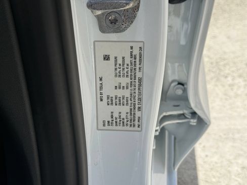 Used 2023 Tesla Model 3 Standard Range RWD image 29
