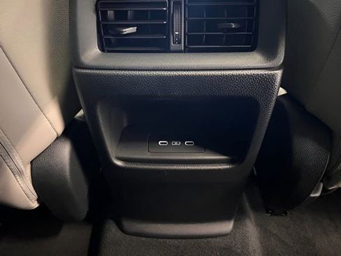 Used 2025 Honda CR-V EX-L image 10