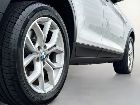 Used 2012 BMW X3 xDrive35i AWD/4WD image 9