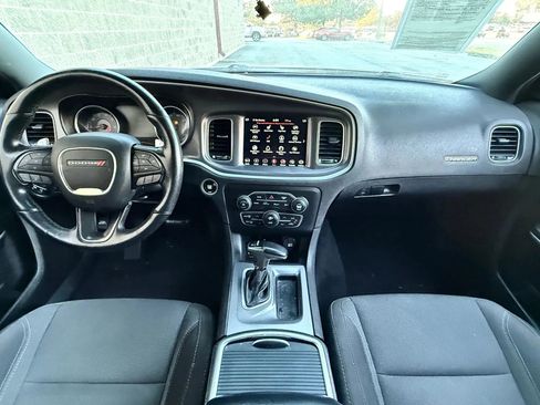 Used 2019 Dodge Charger SXT w/ Cold Weather Package image 2