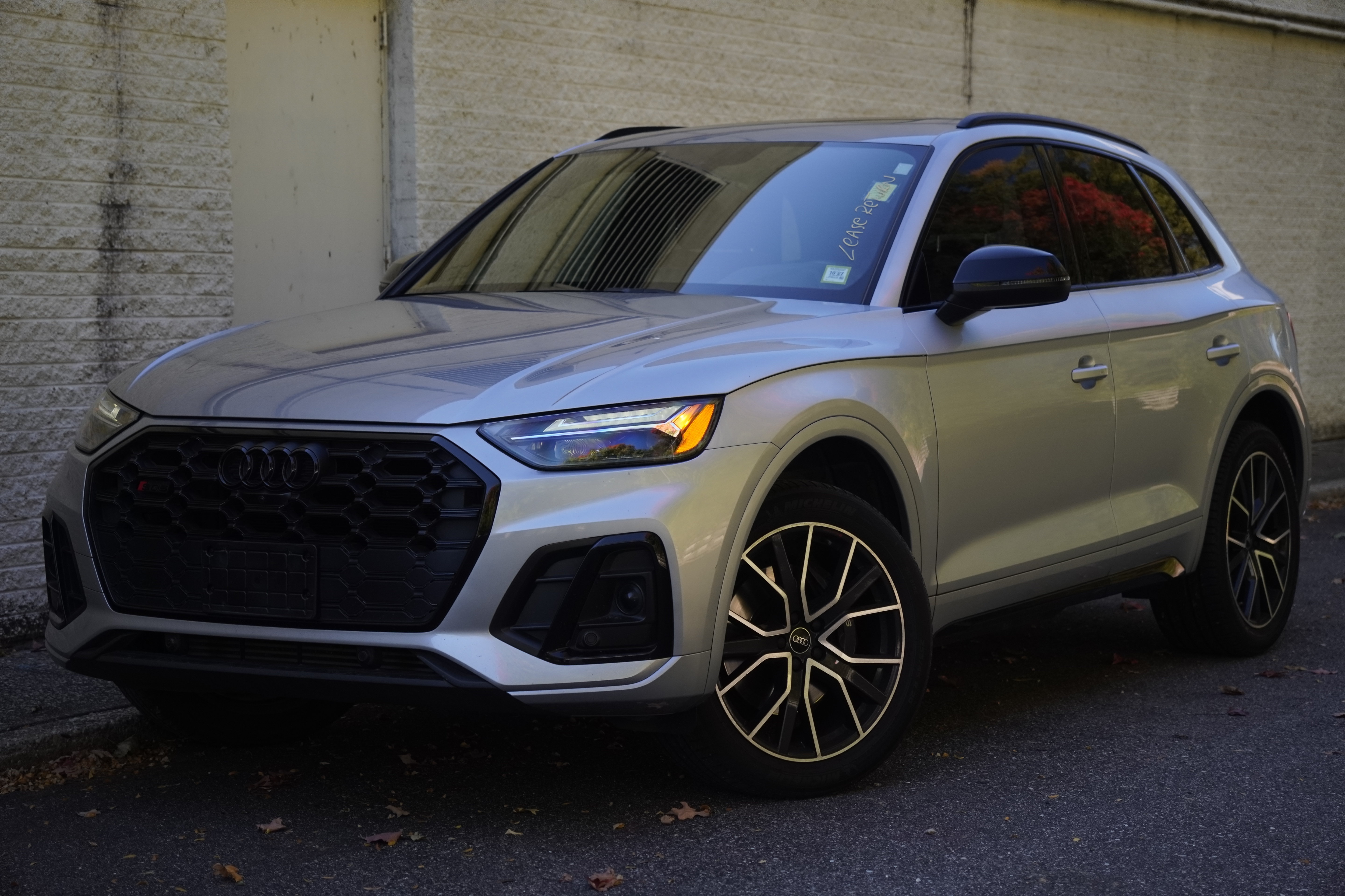 Used 2023 Audi SQ5 Premium Plus AWD/4WD image 2