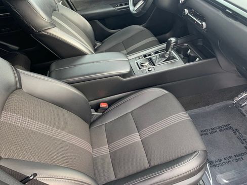 Used 2025 MAZDA CX-50 AWD 2.5 S w/ Preferred Package image 18