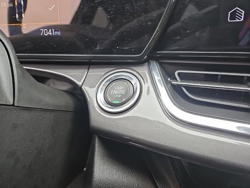 Used 2025 Chevrolet Trax ACTIV w/ Driver Confidence Package image 25