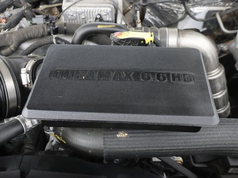 Used 2019 Chevrolet Silverado 3500 LTZ w/ Duramax Plus Package AWD/4WD image 19