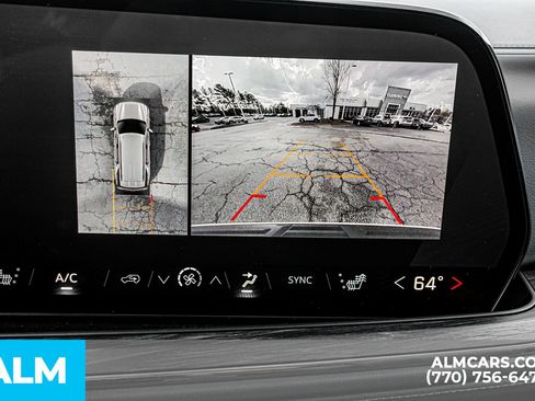 Used 2025 Chevrolet Tahoe Z71 w/ Comfort Package AWD/4WD image 38